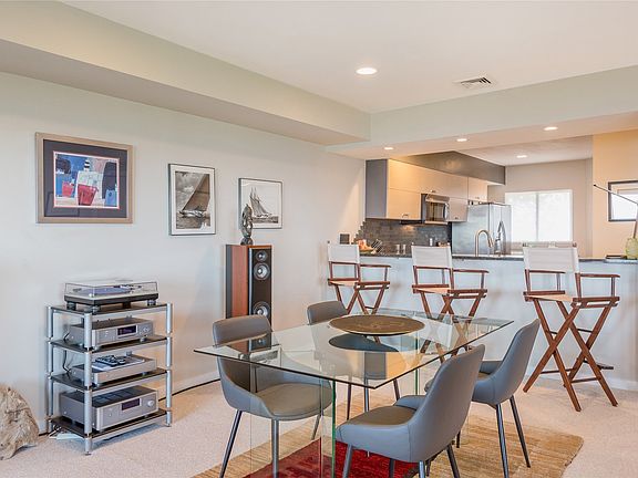 5th image of 229 Fox Hill Dr #229