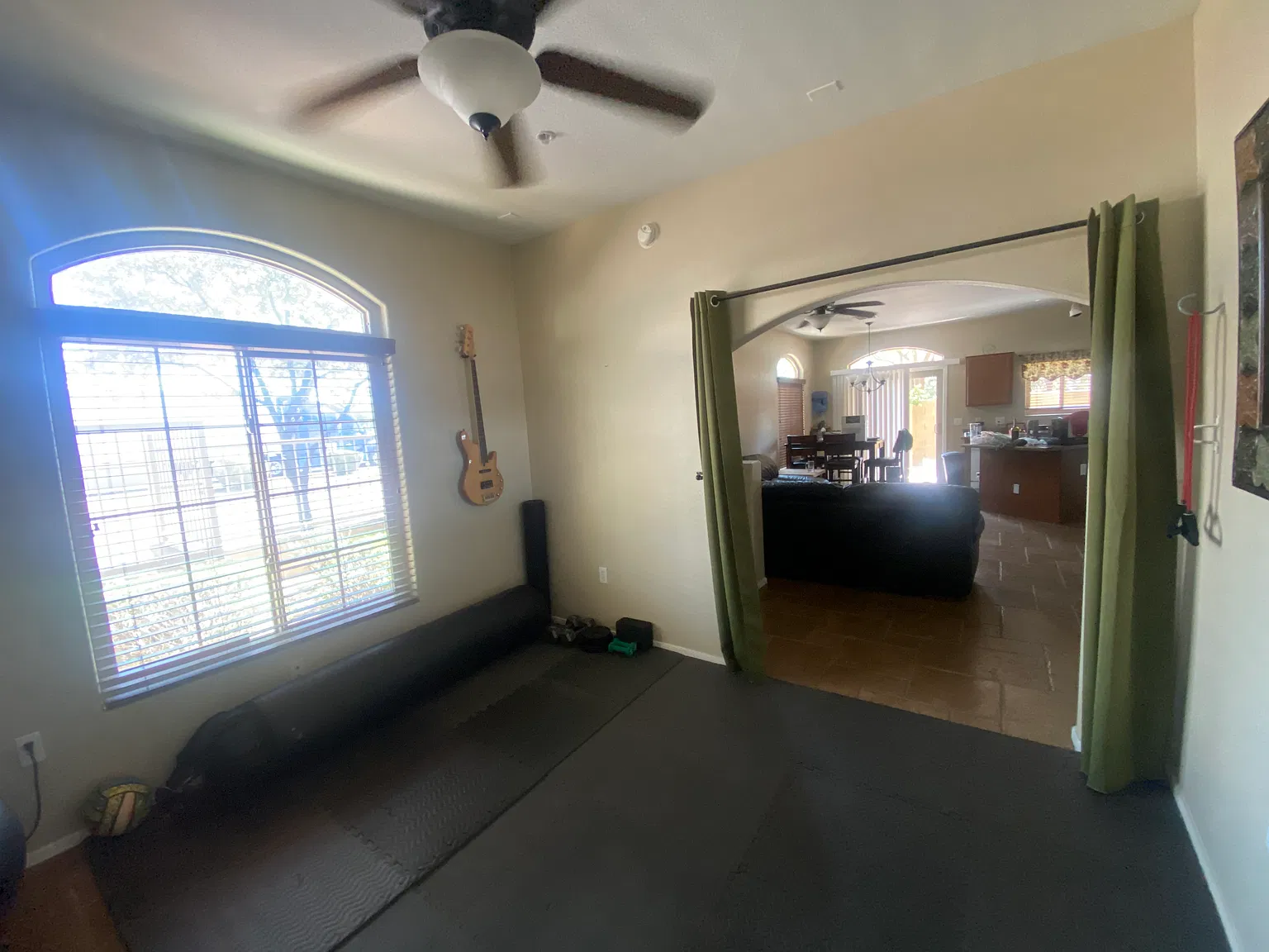 3 bed, 2.5 bath, 1439 sqft, $850 — Photo 4