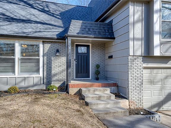 2nd image of 9943 Melrose Dr
