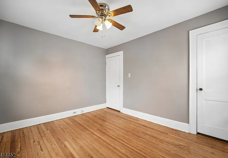 10 Hurley Ave — Photo 21
