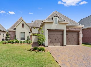 862 S Corniche Du Lac, Covington, LA 70433
