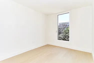 Rented by Olnick Organization