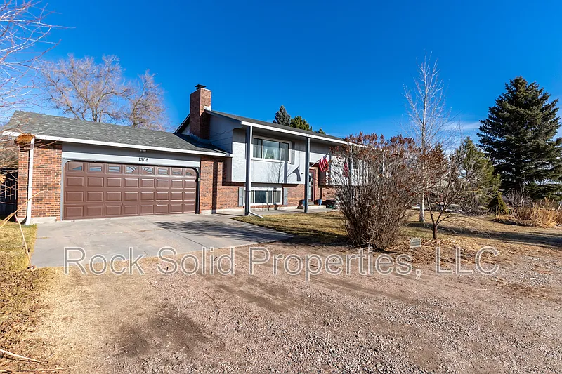 Building Photo - 1308 Green Acres Ct