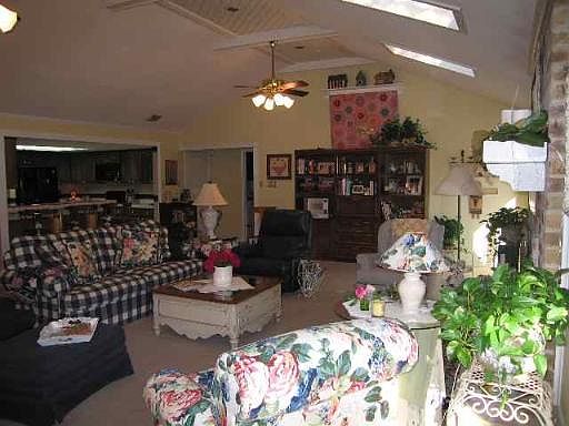 5th image of 13515 CARLTON OAKS DR