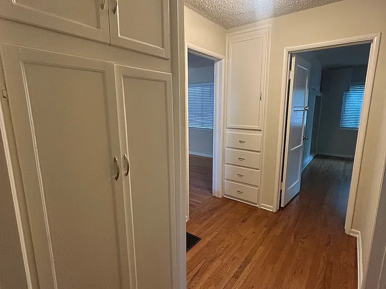 14433 Dickens St — Photo 15