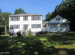 137 Larch Dr, Milford, PA