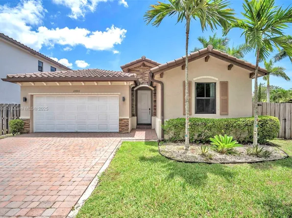 11601 SW 151st Pl, Miami, FL 33196