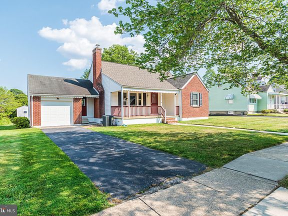 4th image of this home