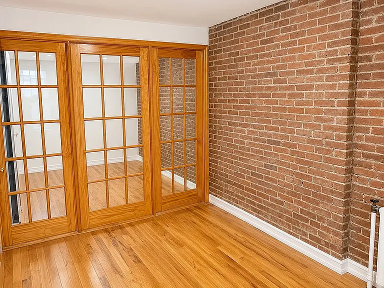 126 W 82nd St #1 — Photo 5