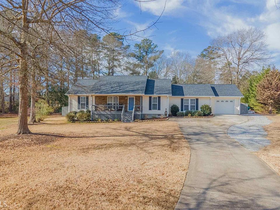 1st image of 154 Stillwood Dr