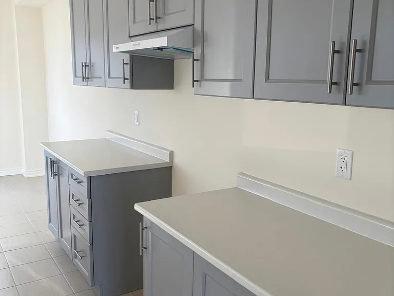 2540 Hibiscus Dr — Photo 25