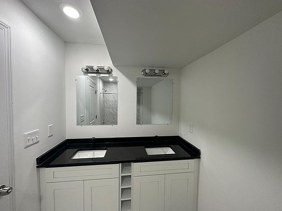 5th image of 106 S 6th St #2E