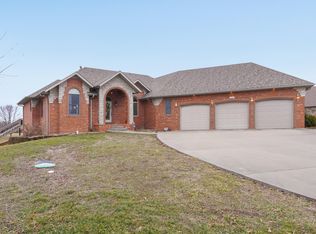 116 Elmview Dr, Ozark, MO 65721