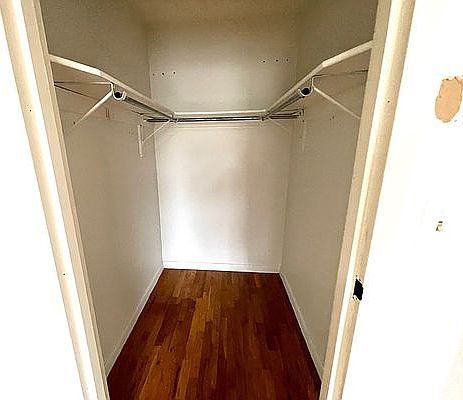 5th image of 27-10 14th St #3