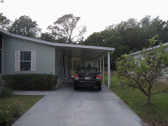 3rd image of 667 Arrow Ln