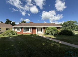 1004 15th St, Onawa, IA 51040