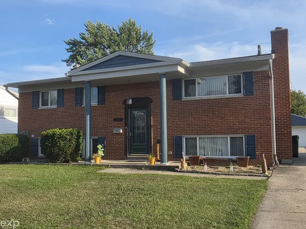 2604 Serra Dr, Sterling Heights, MI 48310