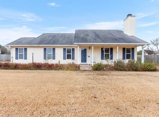 102 Muirfield Ln, Byron, GA 31008