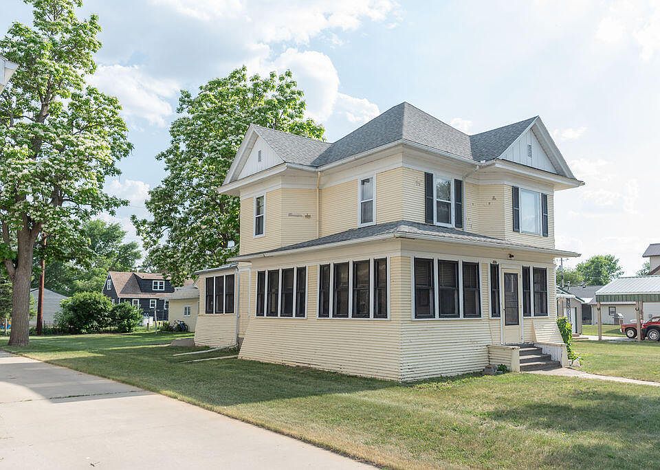 502 W Main St, Parkston, SD 57366 MLS 23263 Zillow