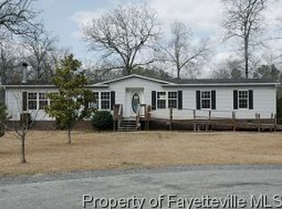 590 Participle Ct, Hope Mills, NC 28348