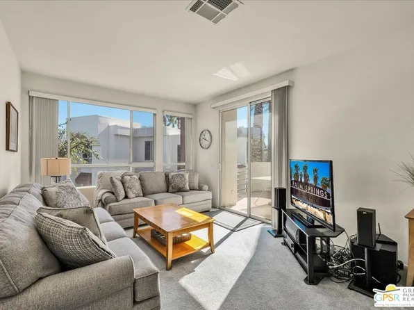 401 S El Cielo Rd APT 154, Palm Springs, CA 92262