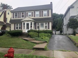 1150 Phoenix Ave, Schenectady, NY 12308