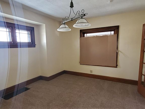 3rd image of 56 Wesley Ave