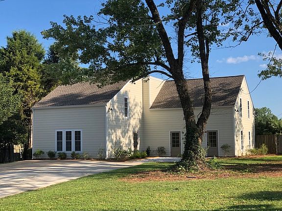 2nd image of 5933 Tonya Ln