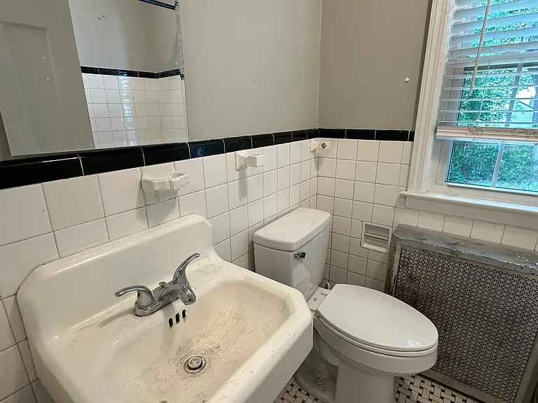 77 Stimson Rd — Photo 7