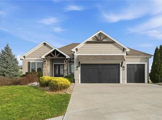 1203 Serenity Ct, Raymore, MO 64083