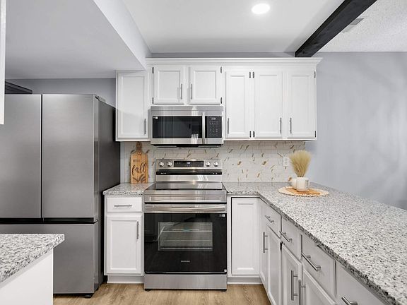 4th image of 3650 Gettysburg Ave S APT 100