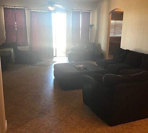 4th image of 1785 E Emily Dr