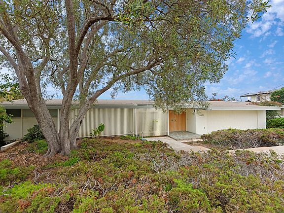 3rd image of 5972 Avenida Chamnez