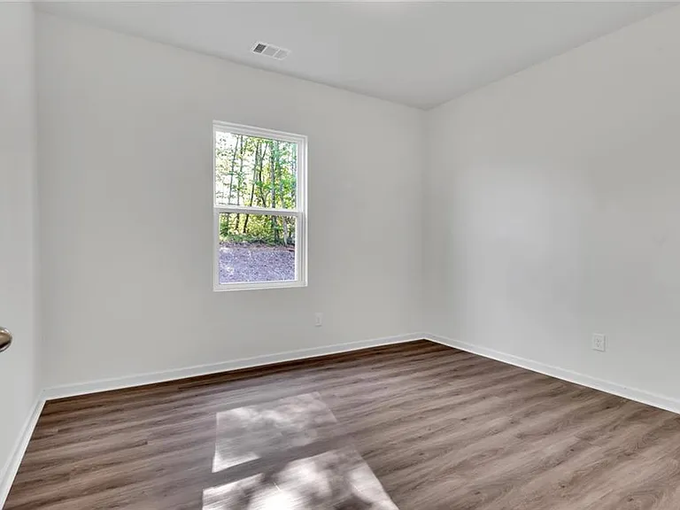 Darby Dr — Photo 12