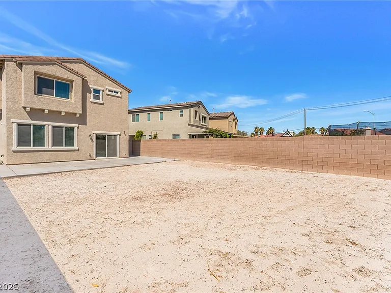 1002 Solemn Cactus Ave — Photo 20