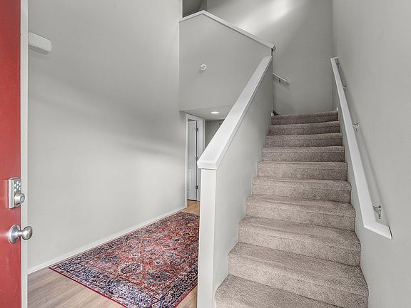 4th image of 20536 SE Evian Ave
