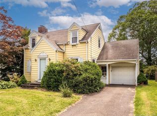 12 Lawncrest Rd, Danbury, CT 06810