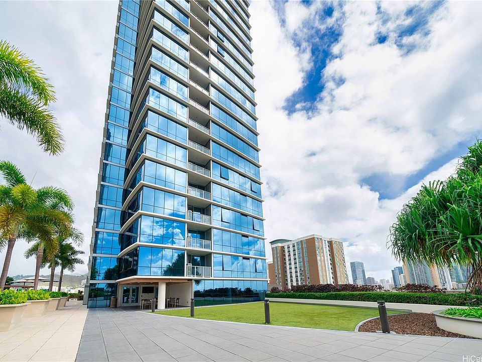 1st image of 555 South St #4302