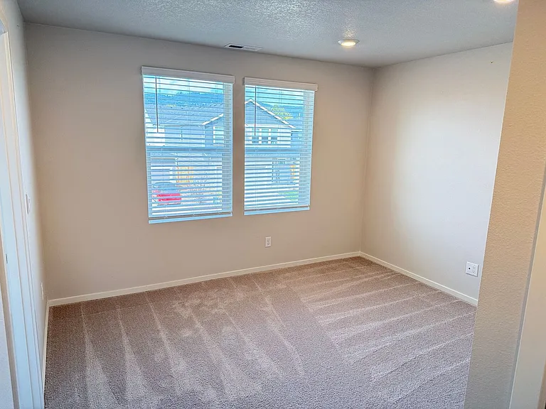 2623 Fenya St — Photo 21
