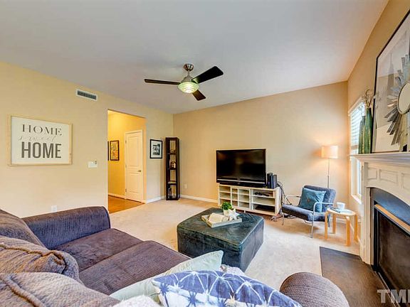 5th image of 105 Golden Meadow Ct