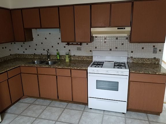 2nd image of 8557 W Bryn Mawr Ave APT 3N