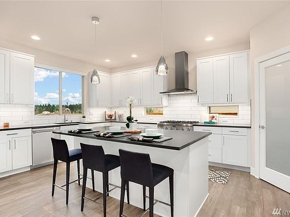 3rd image of 8510 NE 124th Ln