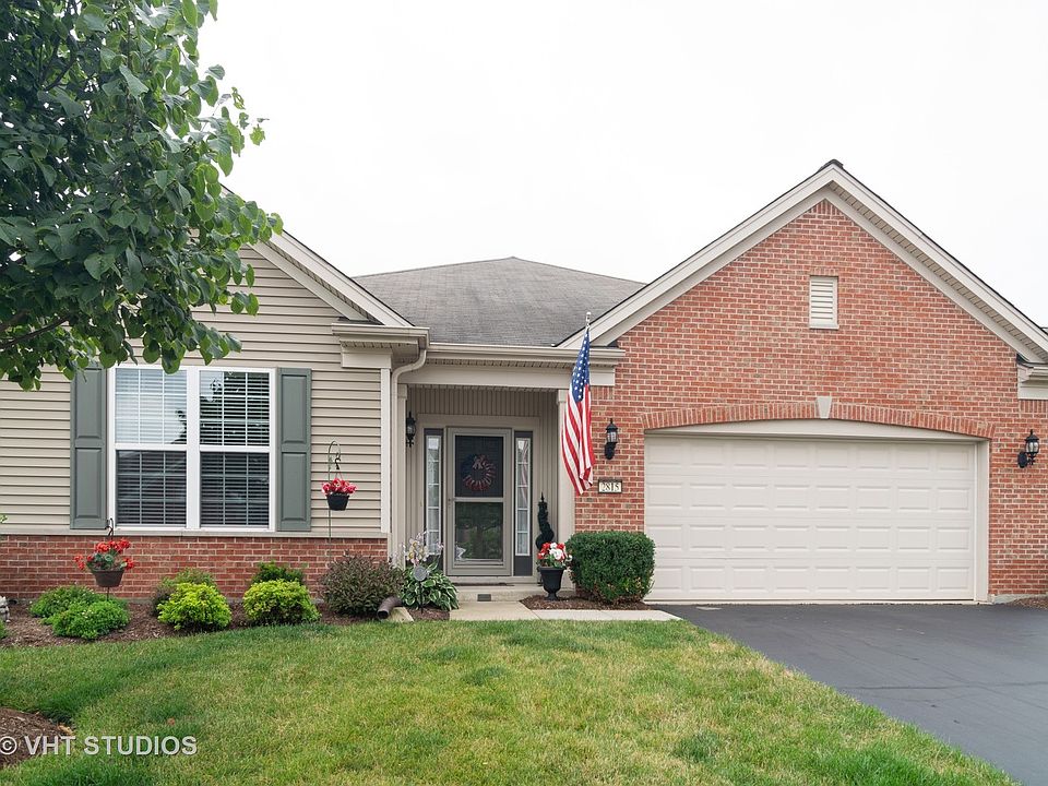 1st image of 2815 Stoney Creek Dr
