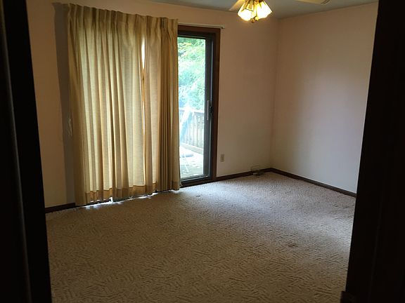 5th image of 12101 Skyview Dr