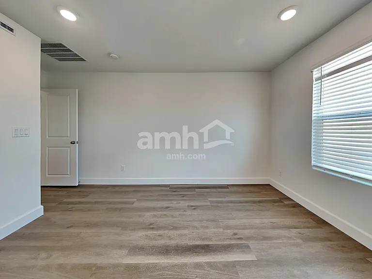 7926 Escolta Ct — Photo 8