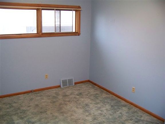 5th image of 6035 Hardin Dr