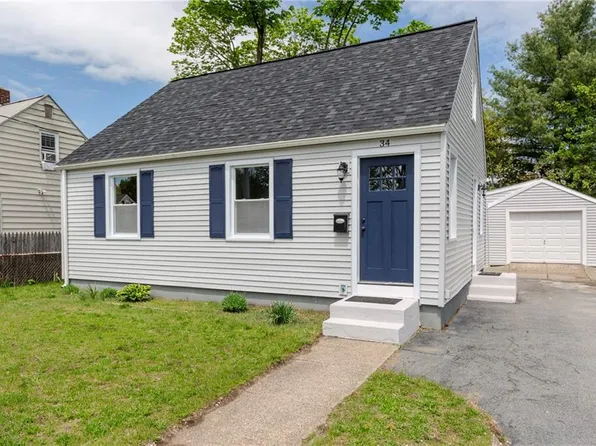 34 Wasaga Rd, Pawtucket, RI 02861