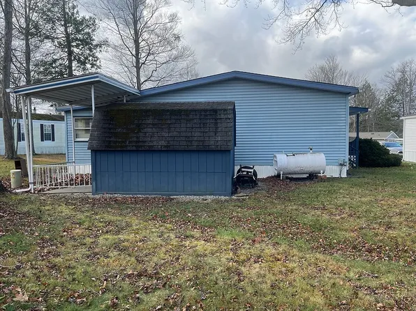 140 Peary Cir, Cresson, PA 16630