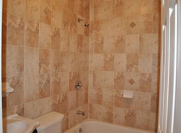 3rd image of 3933 Secor Ave #1