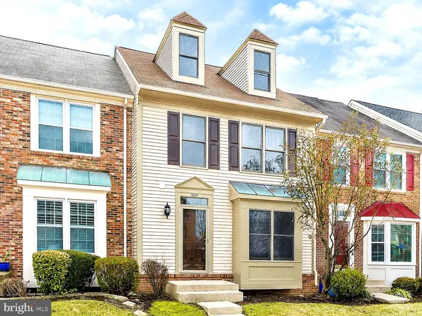 5335 Buxton Ct, Alexandria, VA 22315